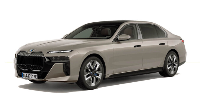 BMW i7 400kW xDrive60 M Sport Pro 105.7kWh 4dr Auto Electric Saloon - Image 1